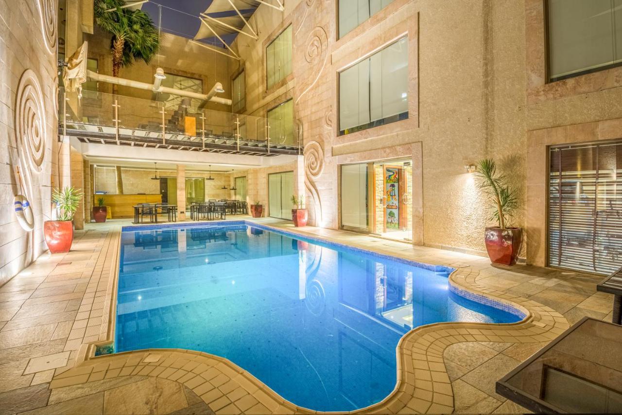 Grand Plaza - Takhasosi 4*