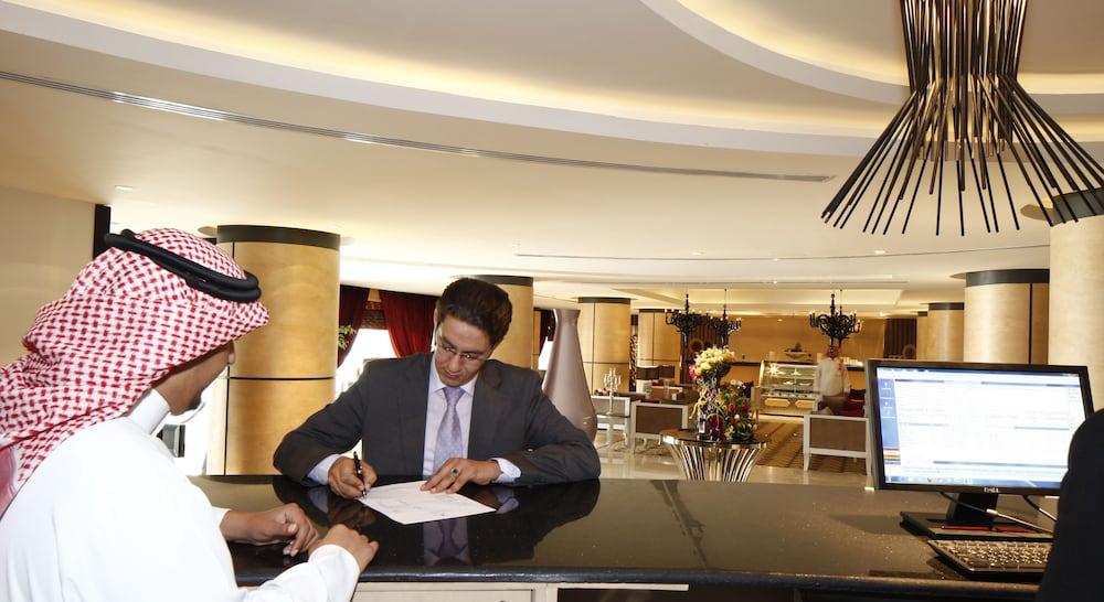 Grand Plaza - Takhasosi Hotel Riyadh