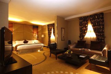 Grand Plaza - Takhasosi Riyadh
