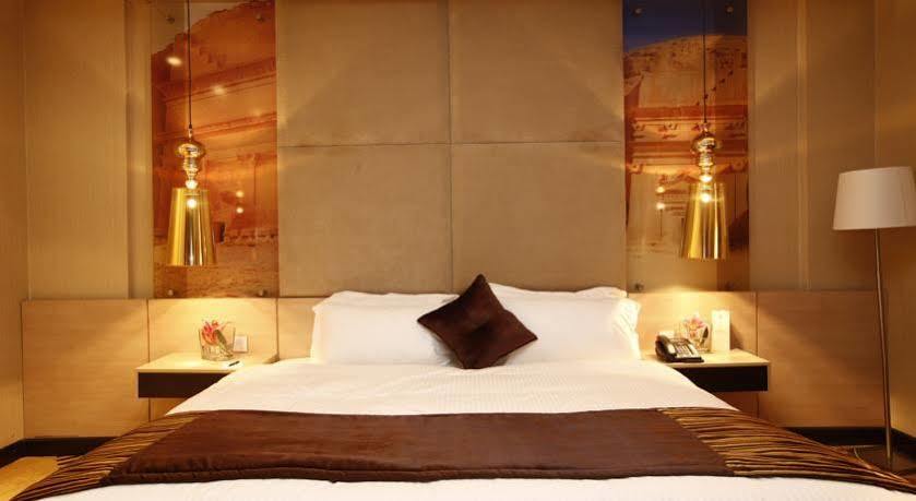 Grand Plaza - Takhasosi Hotel 4*